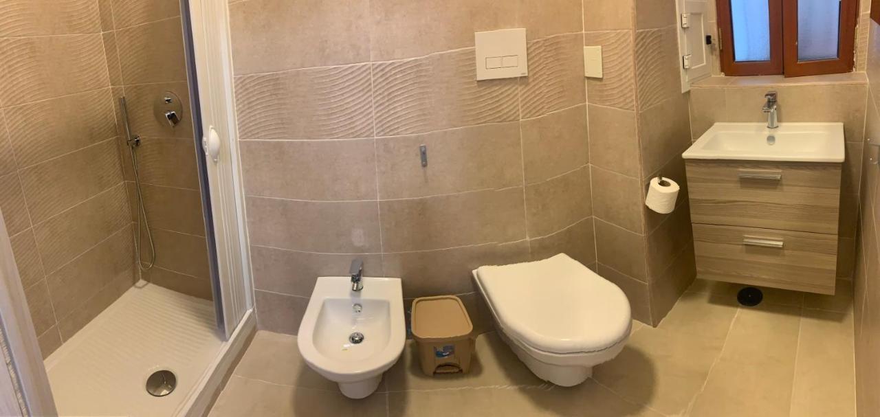 Miris Home Fast And Comfortable With Self Check In 8 Minutes Walk Near Naples Airport Exteriör bild