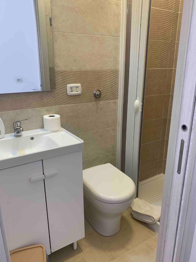 Miris Home Fast And Comfortable With Self Check In 8 Minutes Walk Near Naples Airport Exteriör bild