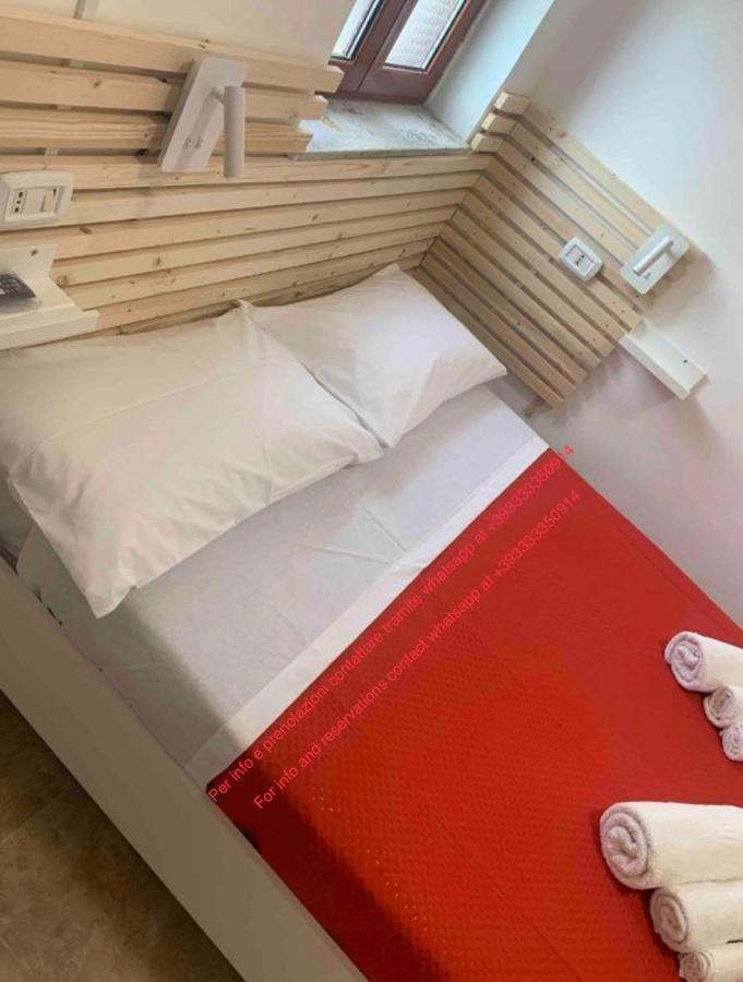 Miris Home Fast And Comfortable With Self Check In 8 Minutes Walk Near Naples Airport Exteriör bild
