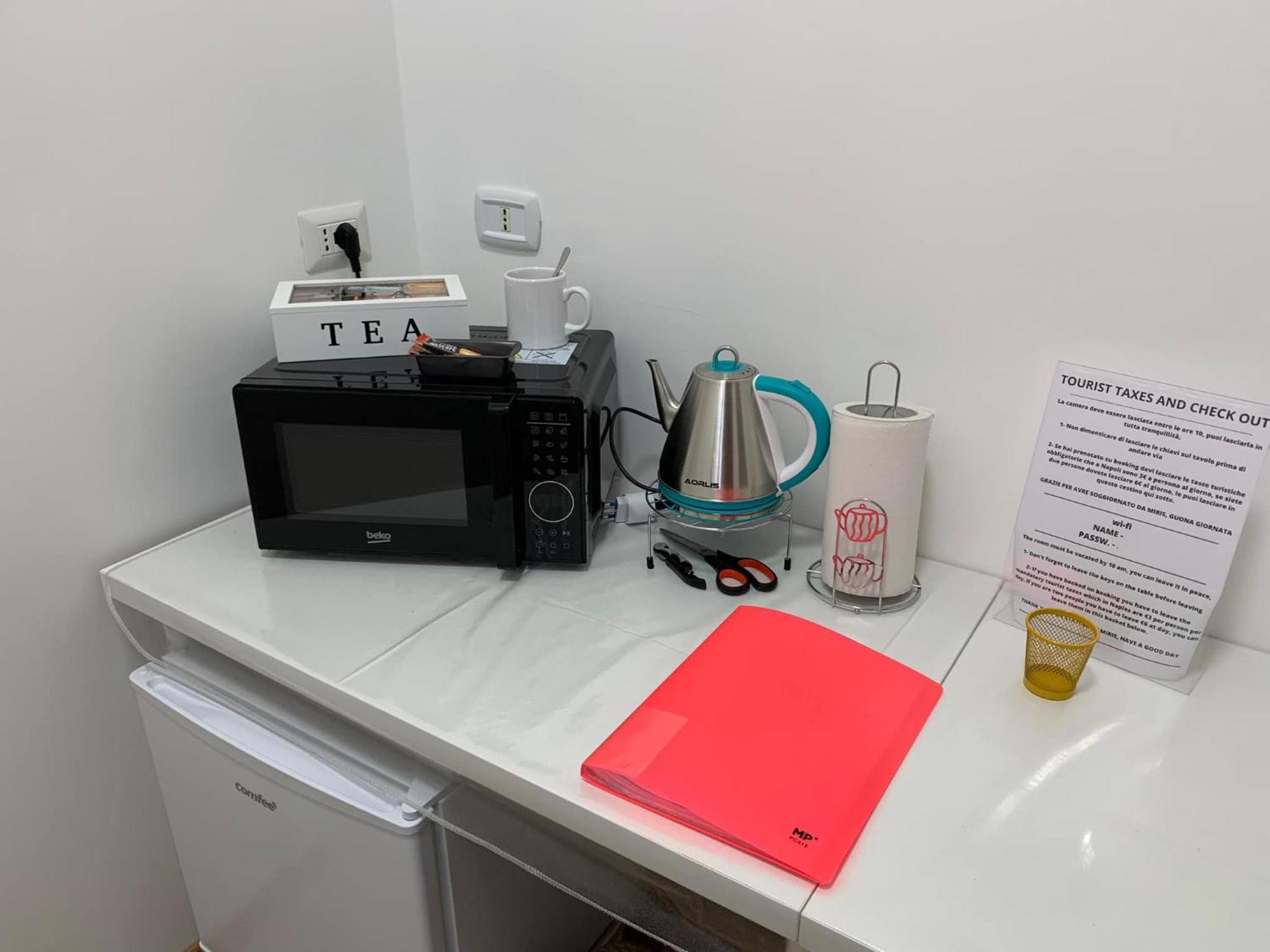 Miris Home Fast And Comfortable With Self Check In 8 Minutes Walk Near Naples Airport Exteriör bild